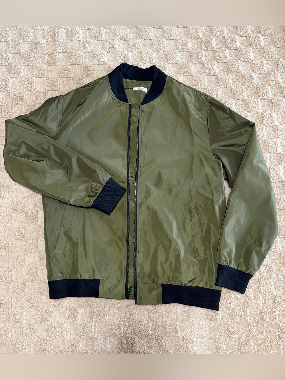 COOFANDY Men’s Medium Olive Green Bomber Jacket Lightweight Military
